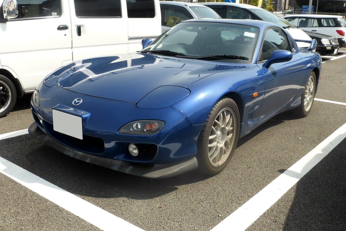 The frontview of Mazda RX-7 (FD3S)